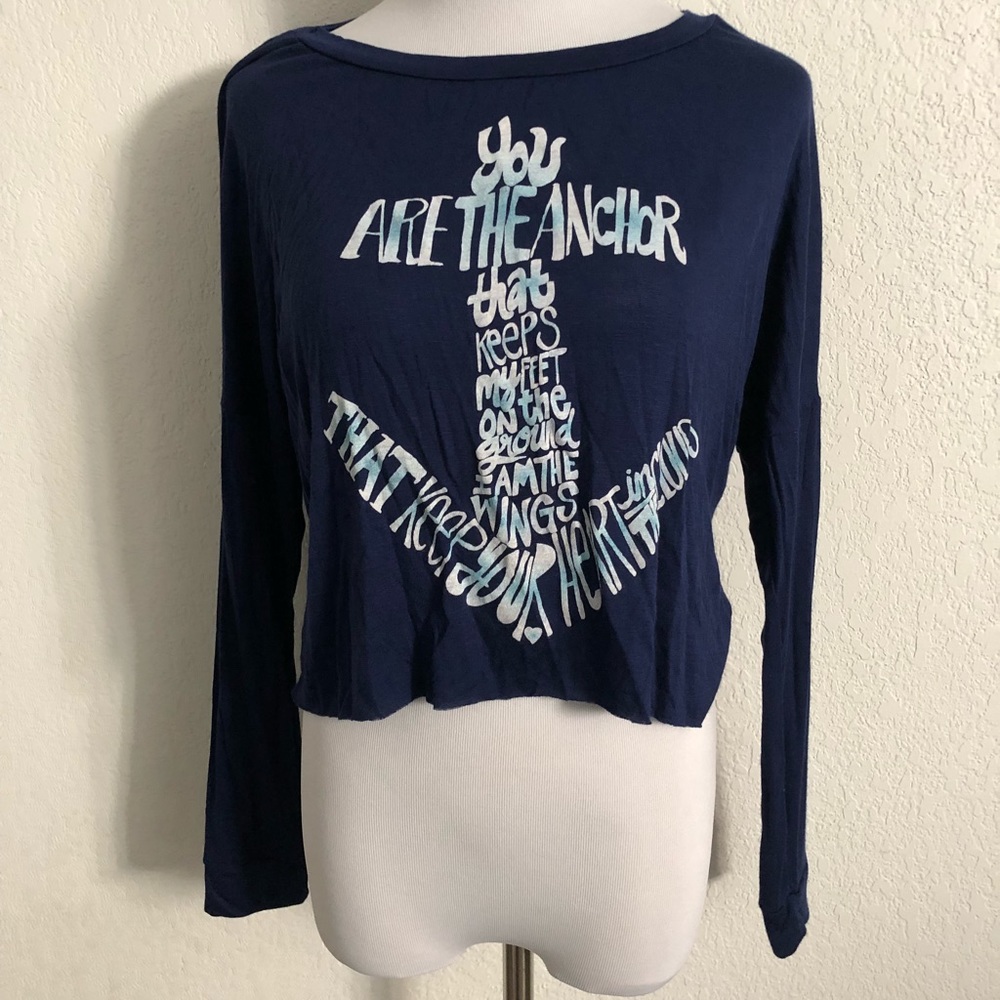 Long sleeve crop top